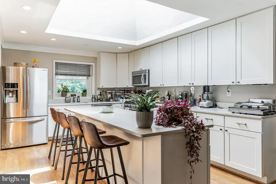 9329 Harvey Rd, Silver Spring, MD 20910 - #2