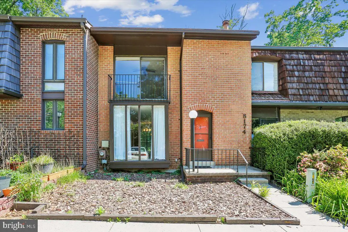 8174 Inverness Ridge Rd, Potomac, MD 20854 - #1