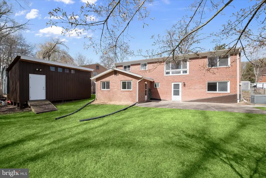 9720 Hedin Dr, Silver Spring, MD 20903 - #2