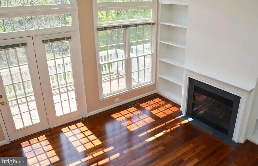 811 Oak Knoll Ter, Rockville, MD 20850 - #3