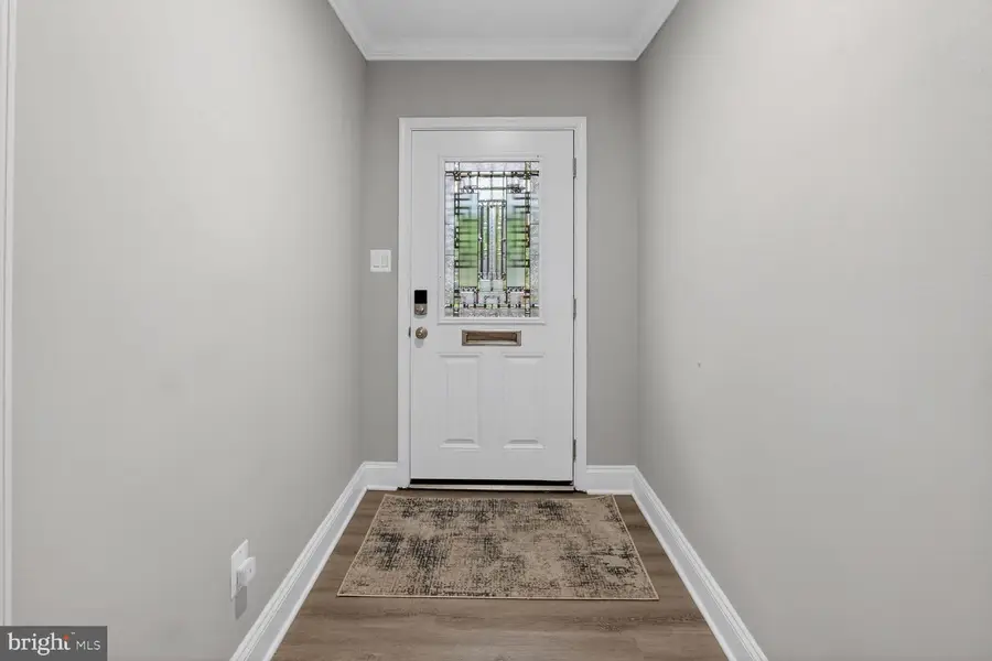 3305 W Coquelin Ter, Chevy Chase, MD 20815 - #3