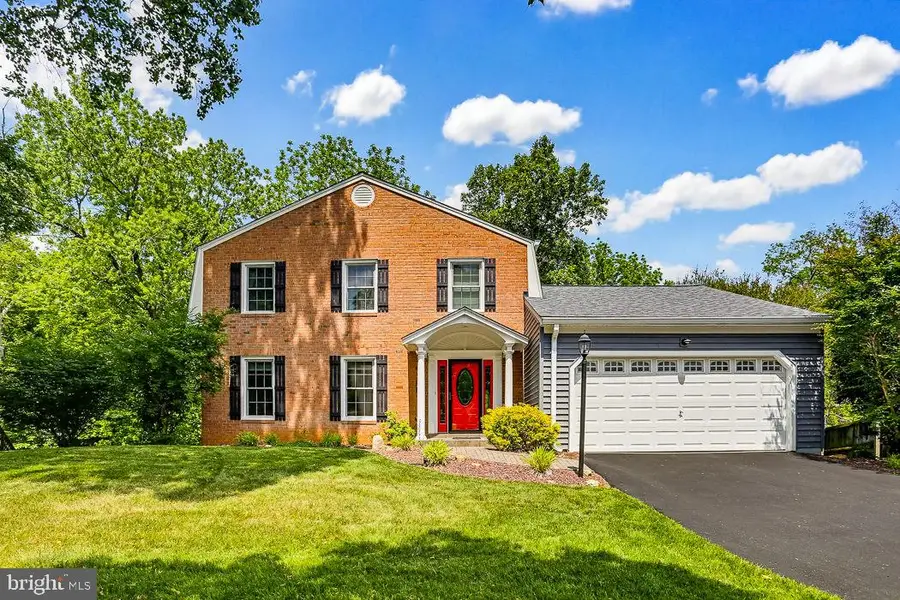 8 Bouldercrest Ct, Rockville, MD 20850 - #2