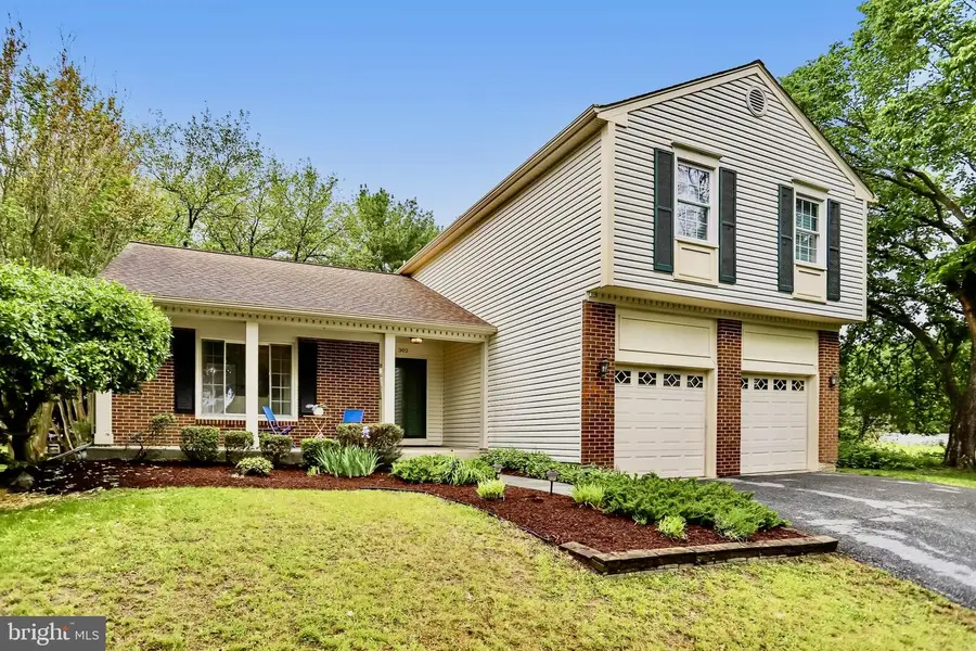 302 Bostwick Ln, Gaithersburg, MD 20878 - #2
