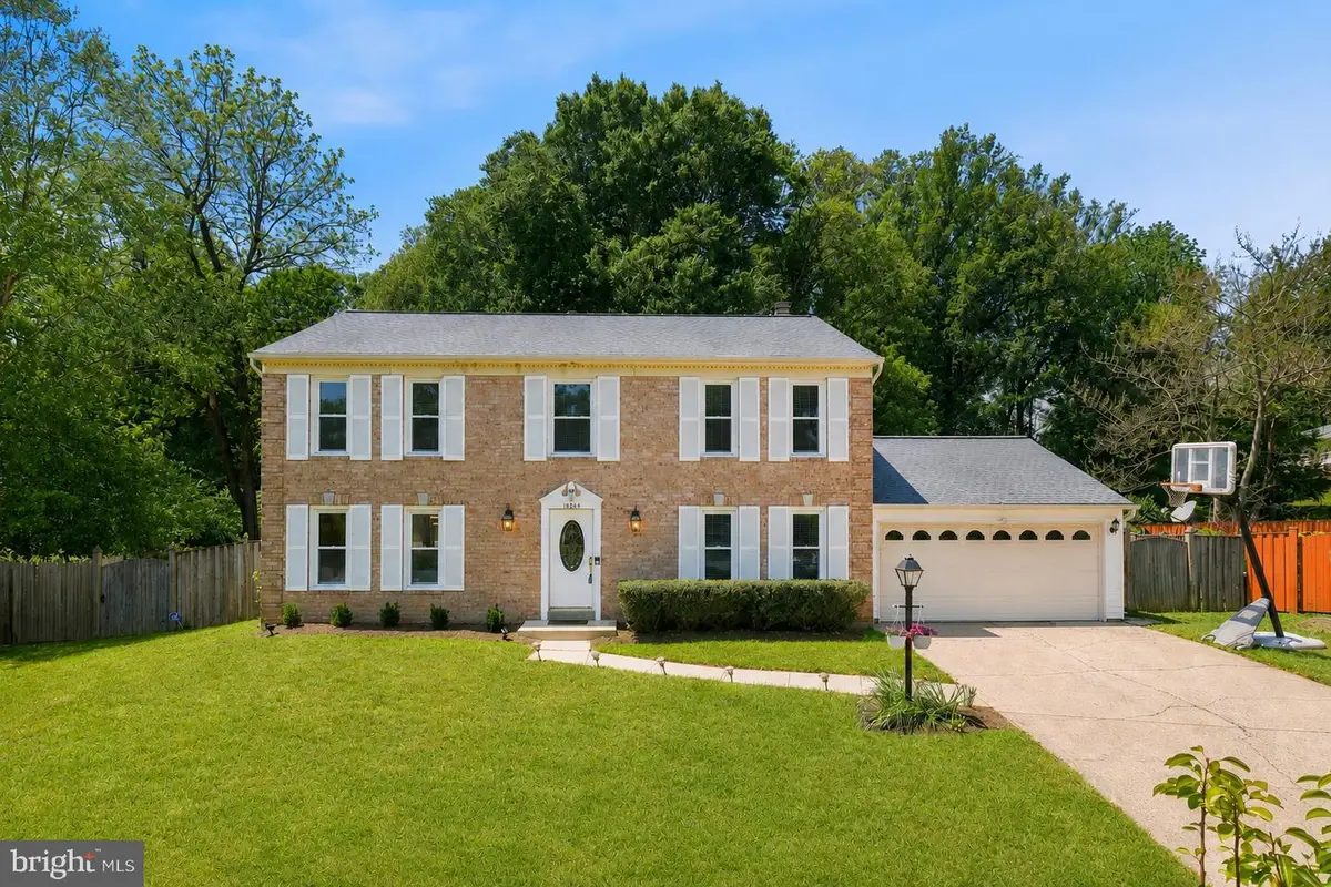 10240 Colebrook Ave, Potomac, MD 20854 - #1