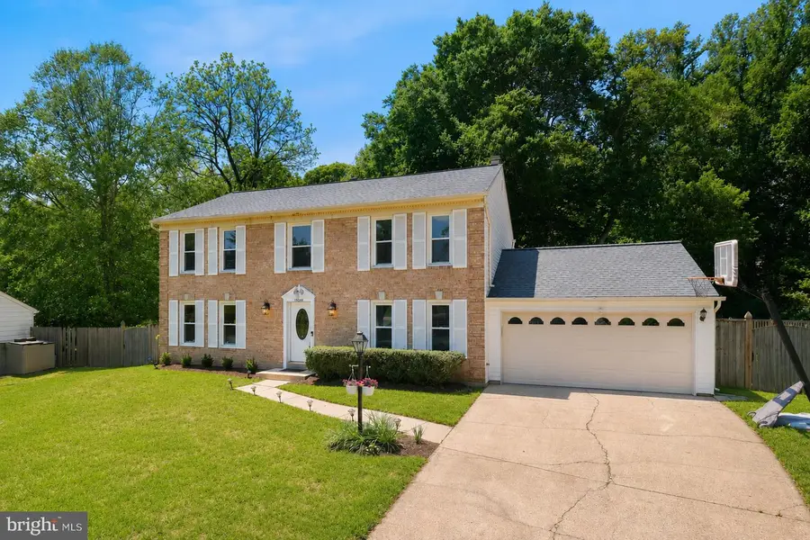 10240 Colebrook Ave, Potomac, MD 20854 - #2