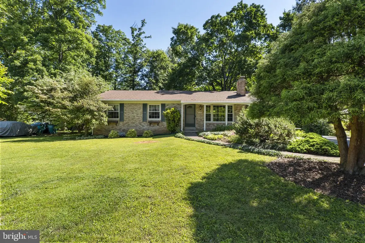 22809 Clarkbrooke Dr, Clarksburg, MD 20871 - #1
