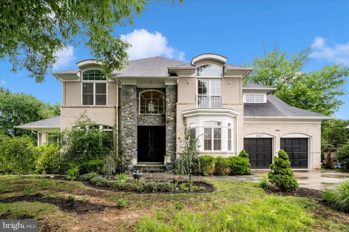 10221 Tyburn Ter, Bethesda, MD 20814 - #1