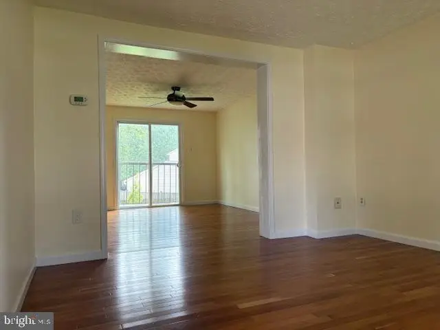 7545 Brenish Dr, Gaithersburg, MD 20879 - #3