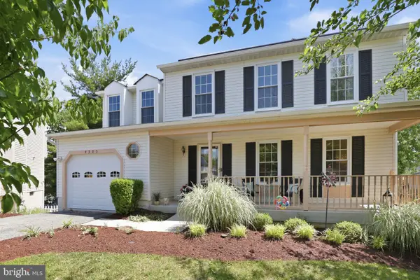 4205 White Tulip Ct, BURTONSVILLE, MD 20866