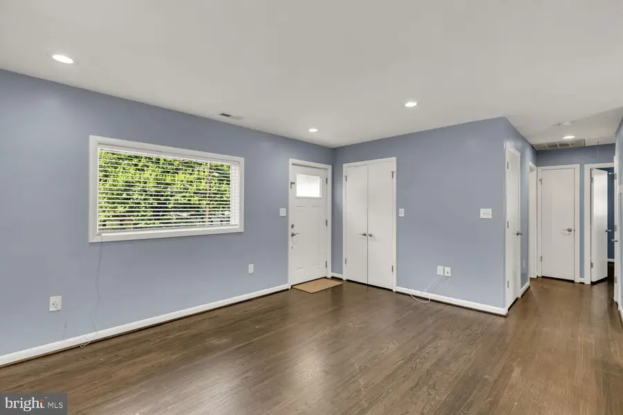 3913 Decatur Ave, Kensington, MD 20895 - #3
