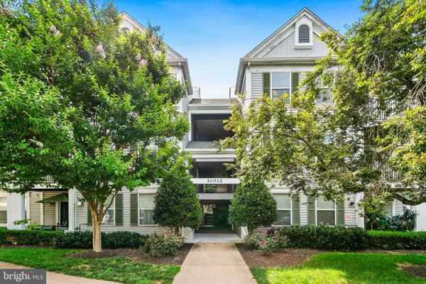 10022 Vanderbilt Cir #10, ROCKVILLE, MD 20850