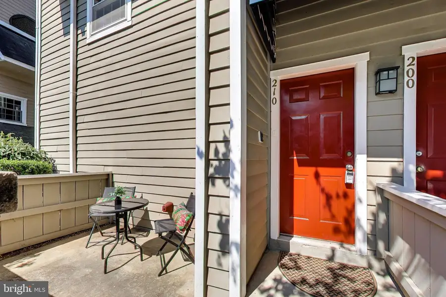 5716 Chapman Mill Dr #210, Rockville, MD 20852 - #2