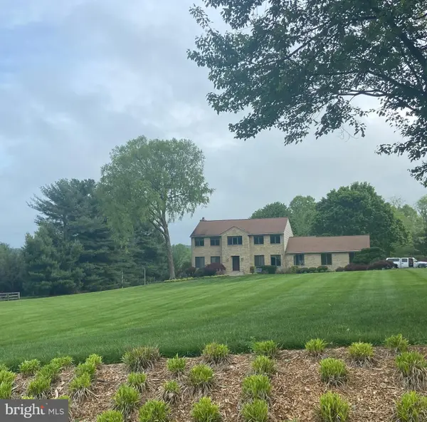 10025 Blue Banner Dr, GERMANTOWN, MD 20876