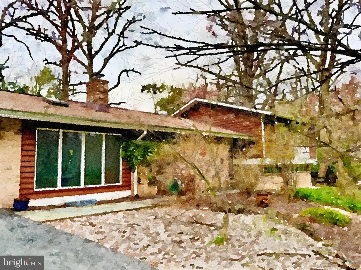 8108 Hamilton Spring Rd, Bethesda, MD 20817 - #1