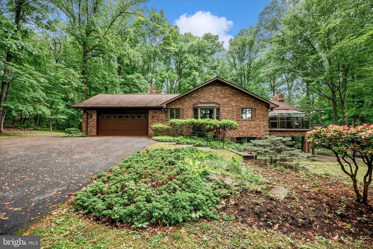 2221 Gold Mine Rd, Brookeville, MD 20833 - #1