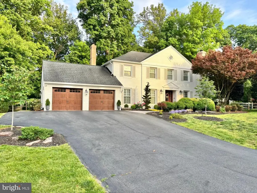 8101 Buckspark Ln E, Potomac, MD 20854 - #2