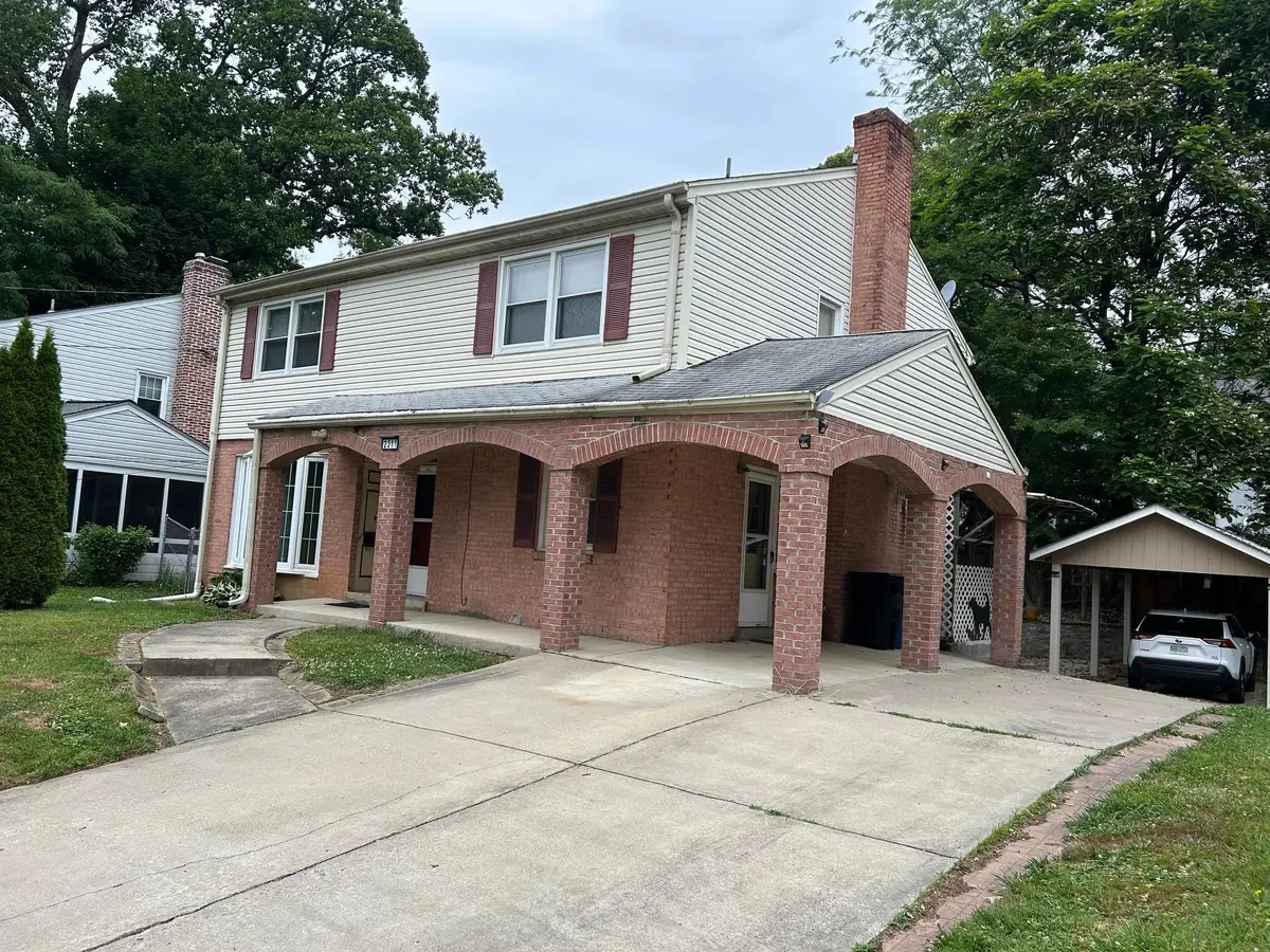 2311 Coleridge Dr, Silver Spring, MD 20910 - #1
