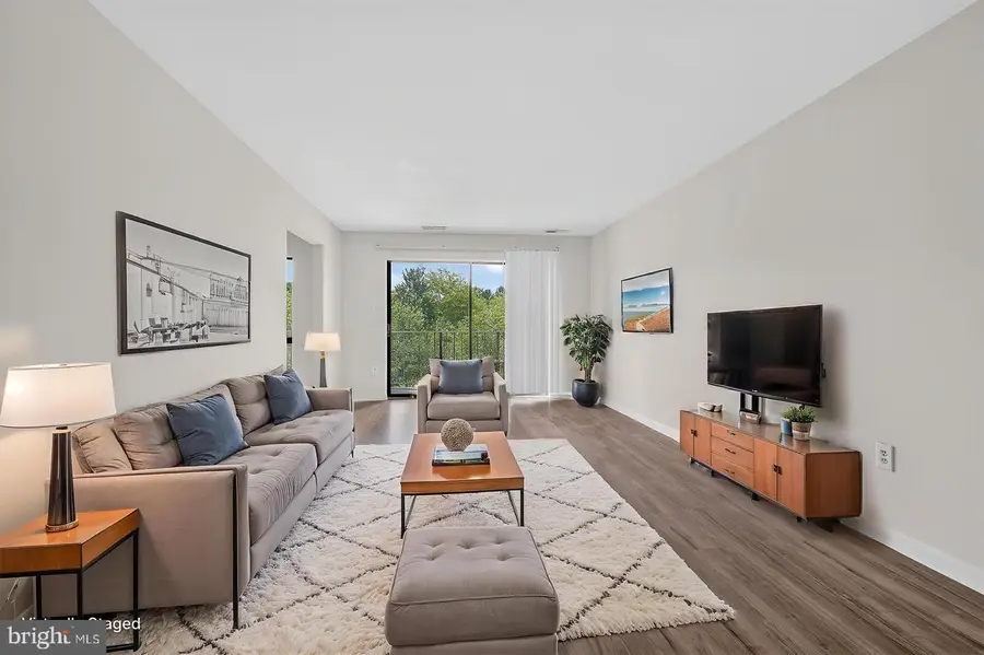 13207 Dairymaid Dr #304, Germantown, MD 20874 - #2