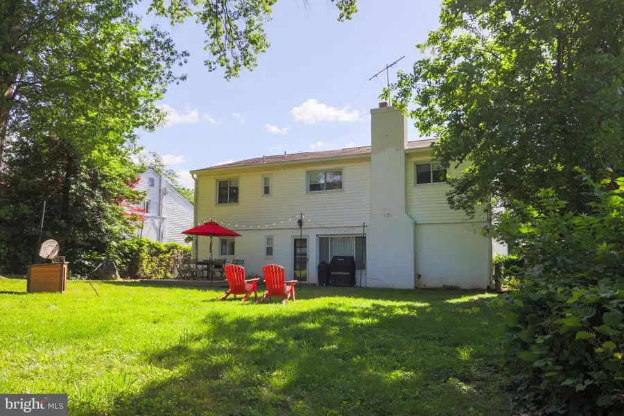 9200 Chanute Dr, Bethesda, MD 20814 - #2