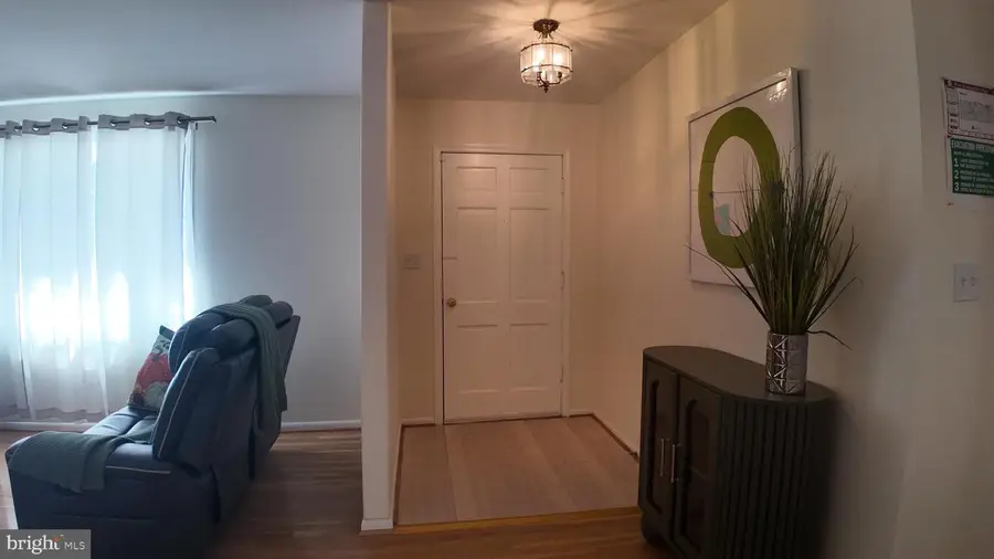 17520 Princess Anne Dr, Olney, MD 20832 - #3