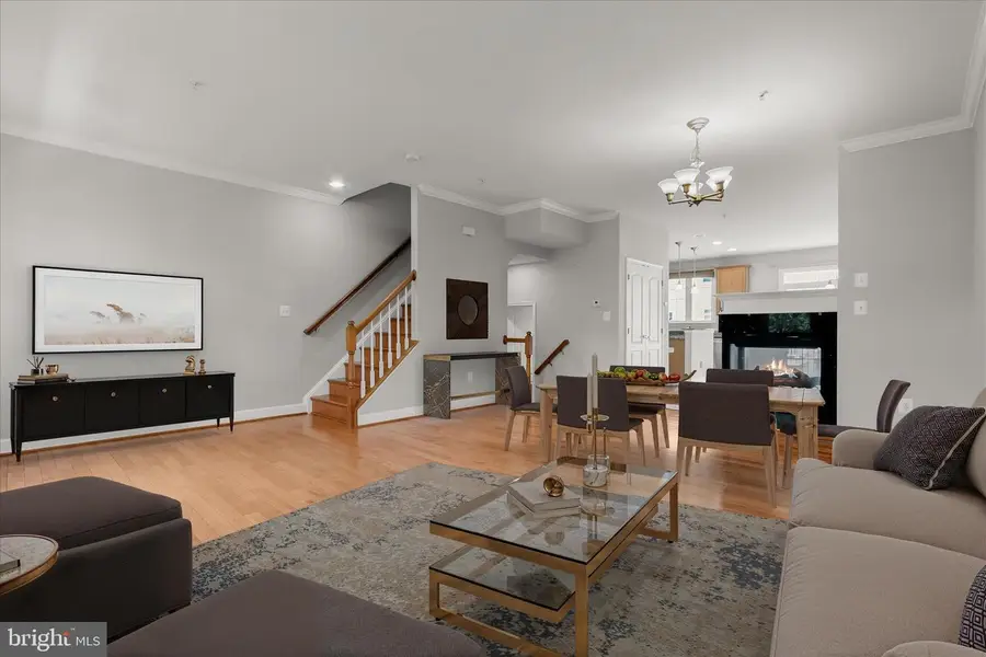563 Pelican Ave, Gaithersburg, MD 20877 - #3