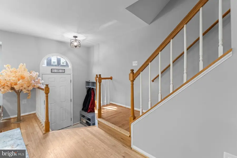 18867 Mcfarlin Dr, Germantown, MD 20874 - #3