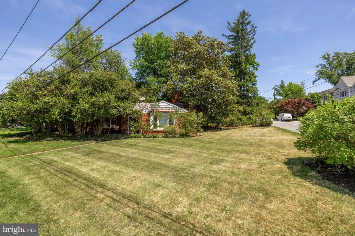 9201 Burley Dr, Bethesda, MD 20817 - #1