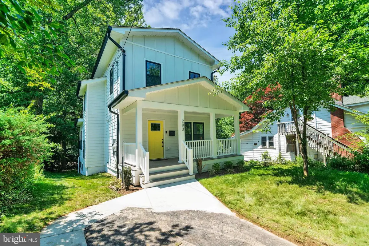 203 Lincoln Ave, Takoma Park, MD 20912 - #1