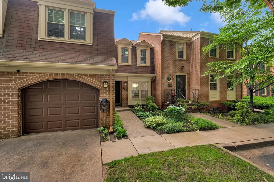 11402 Empire Ln, Rockville, MD 20852 - #2