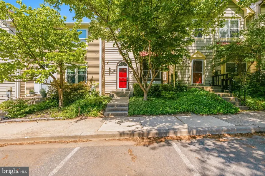 13305 Waterside Cir, Germantown, MD 20874 - #2