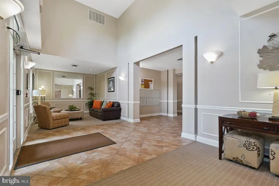101 Watkins Pond Blvd #4-103, Rockville, MD 20850 - #3