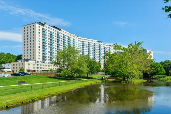 10401 Grosvenor Pl #501, ROCKVILLE, MD 20852
