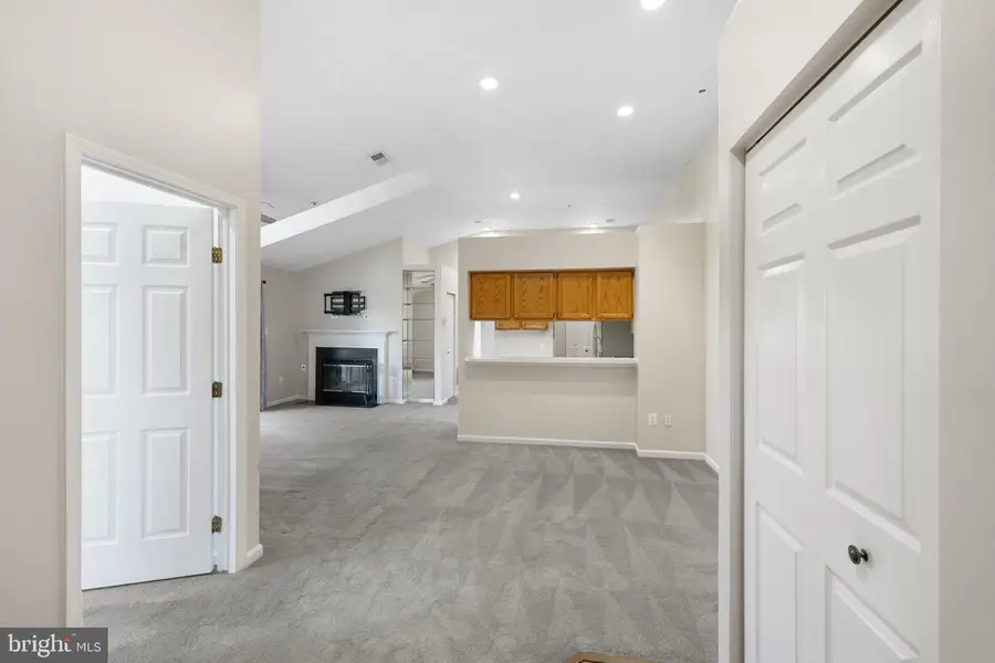 12221 Eagles Nest Ct #l, Germantown, MD 20874 - #2