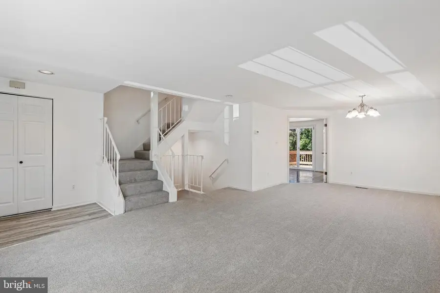 8541 Hawk Run Ter, Montgomery Village, MD 20886 - #3