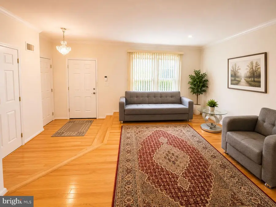 20249 Red Buckeye Ct, Germantown, MD 20876 - #3