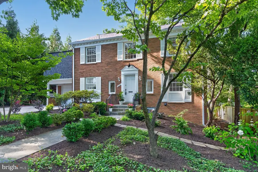 4722 Cumberland Ave, Chevy Chase, MD 20815 - #2