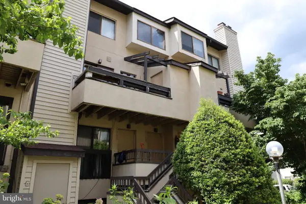 9709 Hellingly Pl #56, GAITHERSBURG, MD 20886