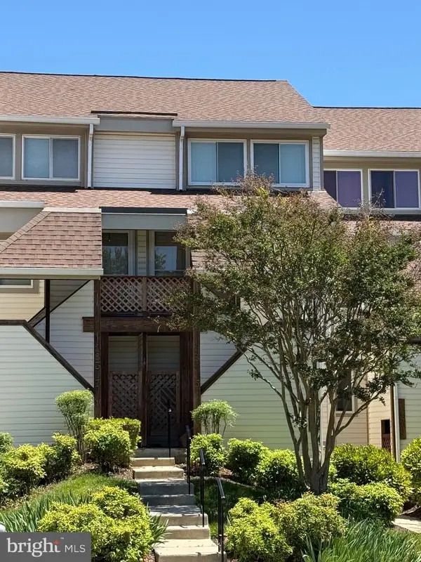 18315 Leman Lake Dr #705, OLNEY, MD 20832