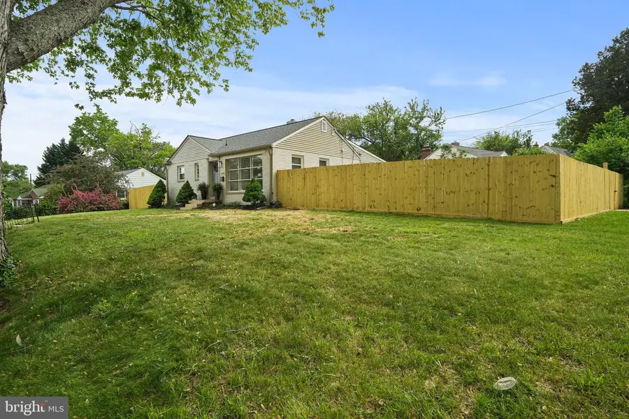 3706 Carey St, Silver Spring, MD 20902 - #2