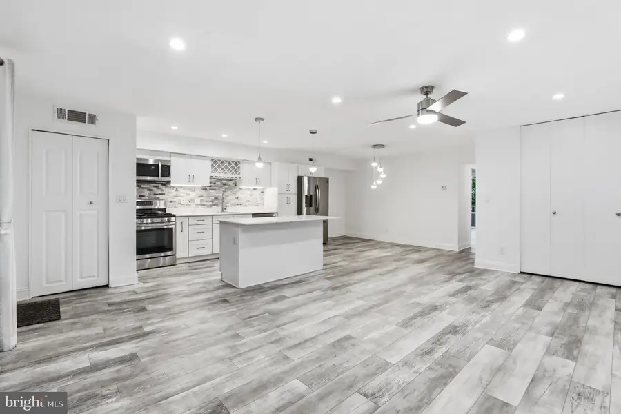 7525 Spring Lake Dr #c2, Bethesda, MD 20817 - #3