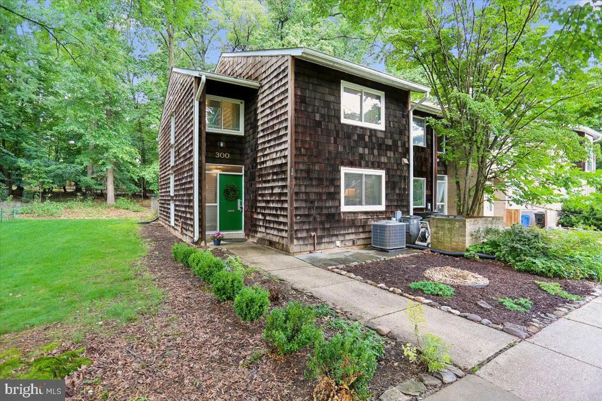 300 New Mark Esplanade, Rockville, MD 20850 - #1