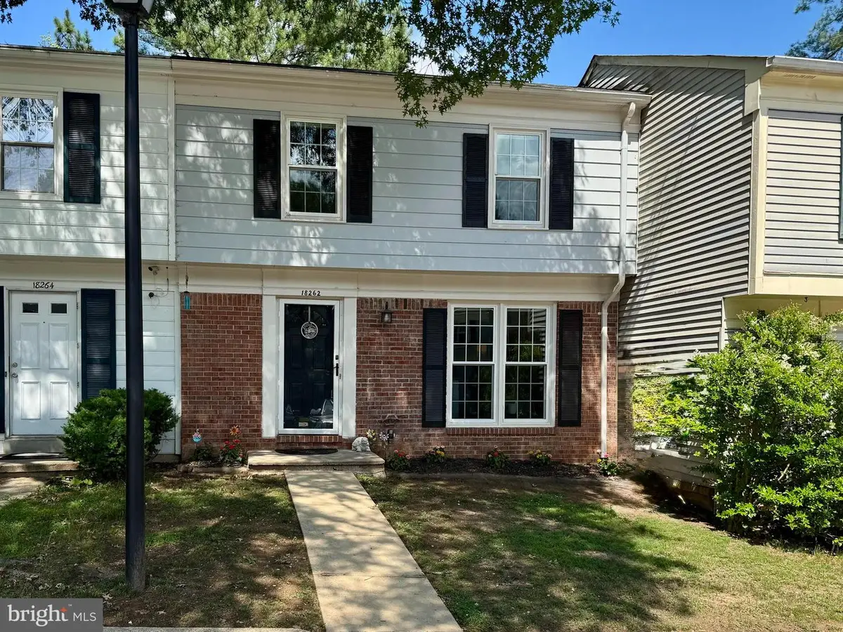 18262 Metz Dr, Germantown, MD 20874 - #1