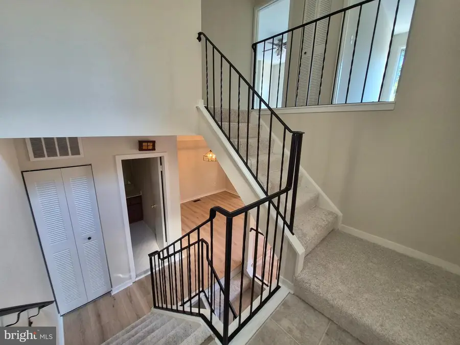 9813 Sailfish Ter, Gaithersburg, MD 20886 - #2