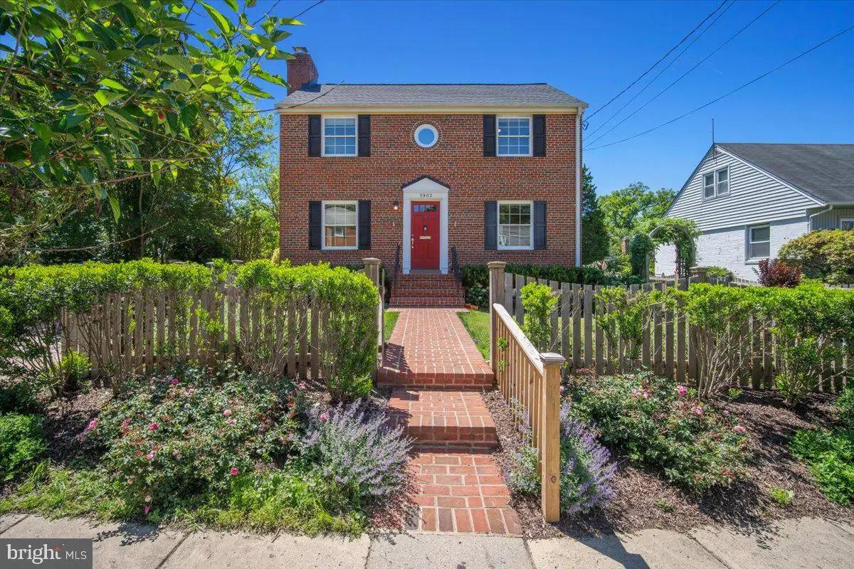 5902 Walton Rd, Bethesda, MD 20817 - #1