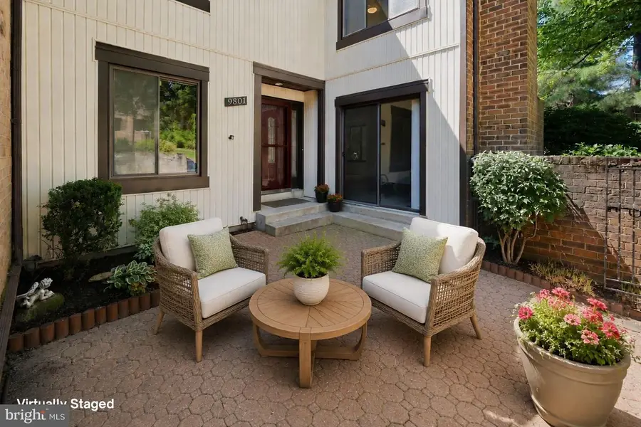 9801 Dairyton Ct, Gaithersburg, MD 20886 - #2