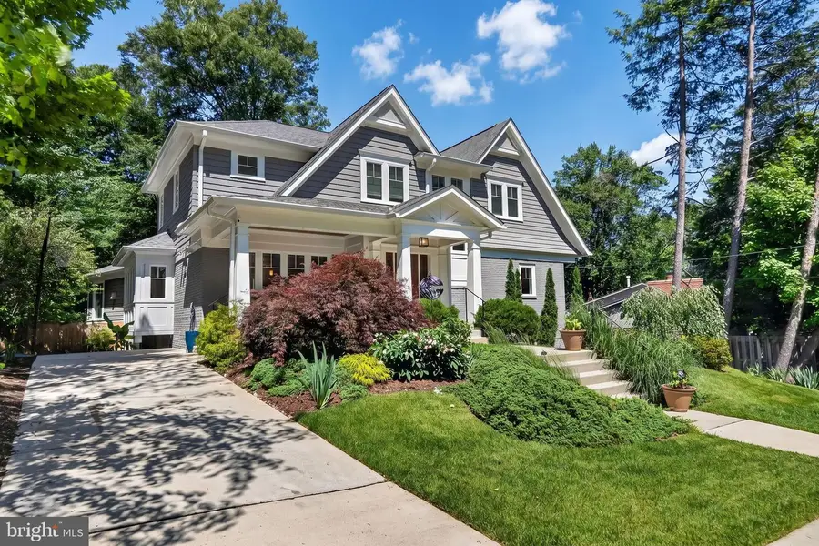 6430 Kenhowe Dr, Bethesda, MD 20817 - #2