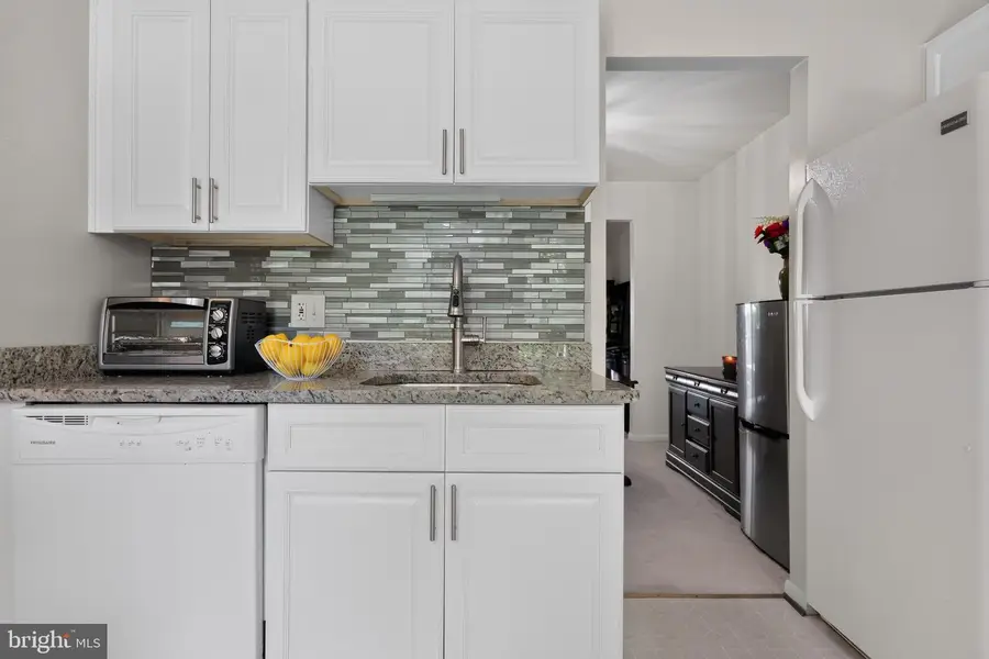 7871 Briardale Ter, Rockville, MD 20855 - #3