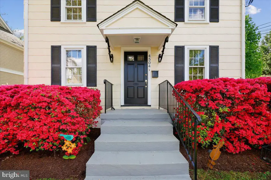 4504 Gladwyne Dr, Bethesda, MD 20814 - #2