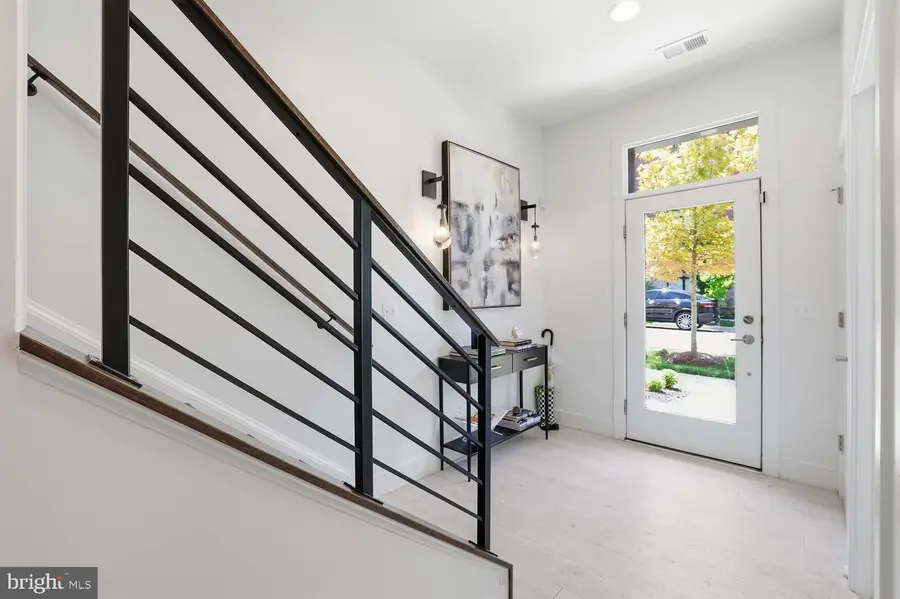 3913 Cranes Bill Ct, Rockville, MD 20852 - #3