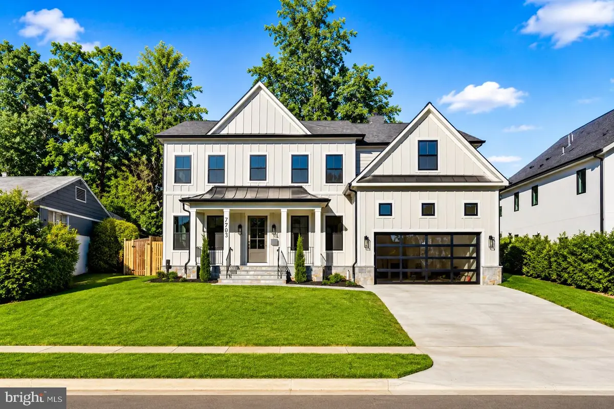 7705 Holiday Ter, Bethesda, MD 20817 - #1